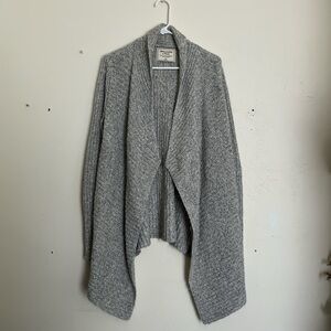 Abercrombie & Fitch Heather Gray Cardigan